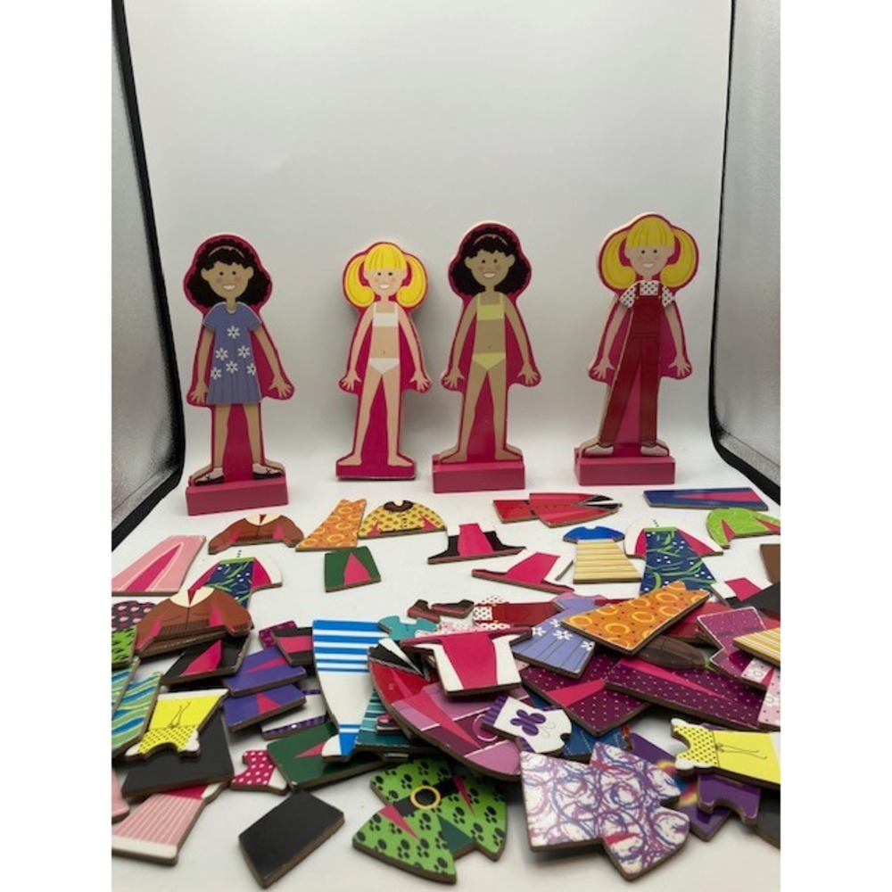 Melissa & Doug Magnetic Dress-Up Wooden Dolls Maggie & Emma‎ Pretend Play